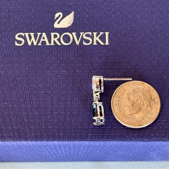 Rare Swarovski Blue Pear-Cut And Clear Crystals Vintage Drop Earrings 19mm - Picture 14 of 16